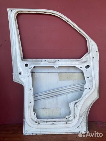 Дверь левая Vw Transporter T5 ахd 2005