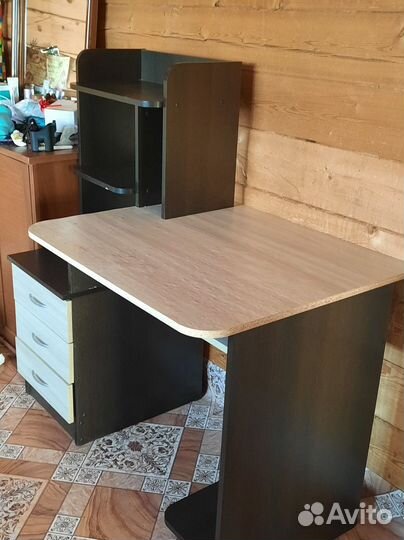 Компьютерный столик бу