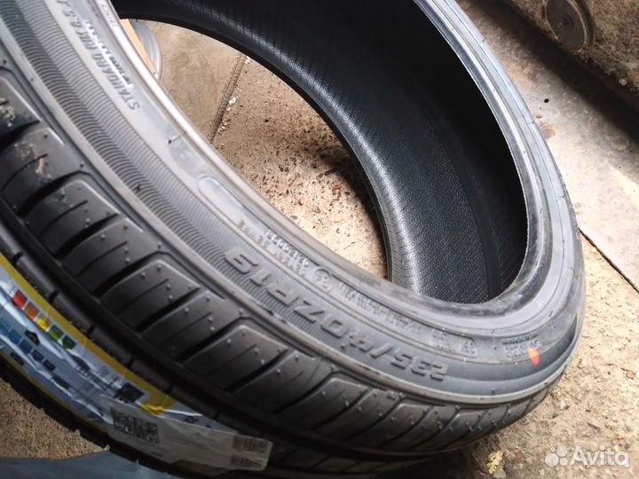 Austone Athena SP-701 235/40 R19 96Y