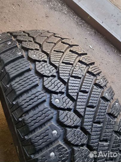 Continental ContiIceContact 4x4 235/60 R18 107T