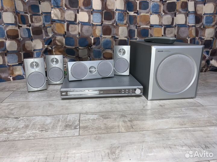 Домашний кинотеатр philips 5.1 LX 3600 D
