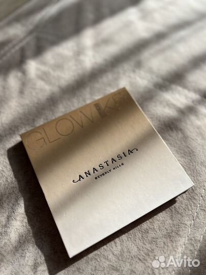 Палетка хайлайтеров anastasia beverly hills