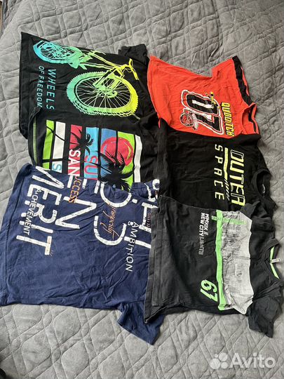 Продам пакет вещей на мальчика 128-134