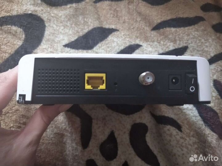 Роутер Thomsom