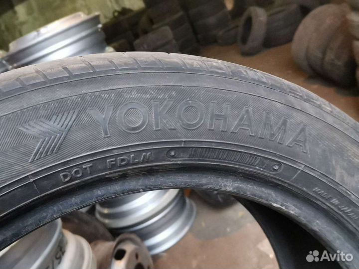 Yokohama dB Decibel E70B 215/55 R17 96V