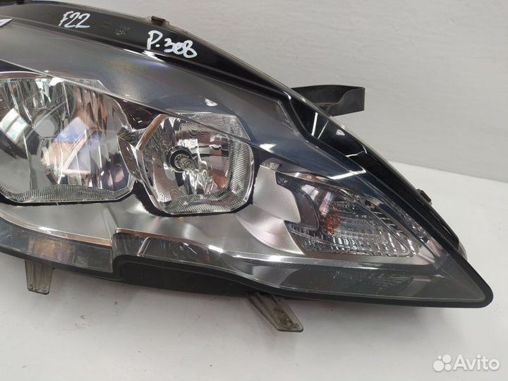 Б/У Б/У Фара правая Англия Хорошее состояние