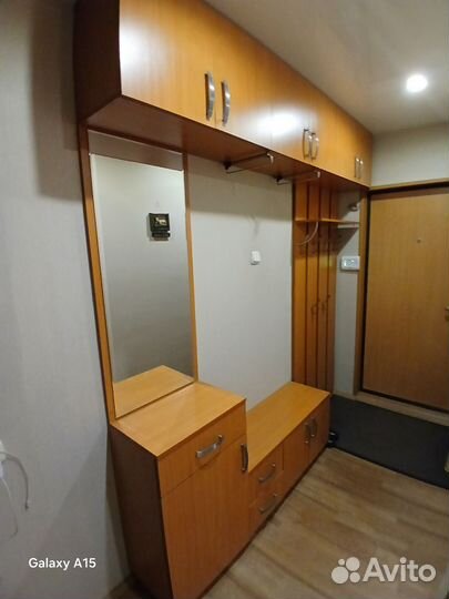 Прихожая бу, длина 2300, высота 2390