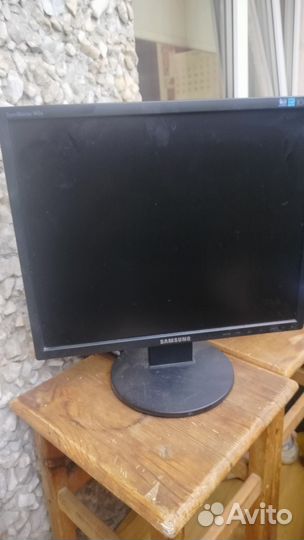 Монитор, не включается