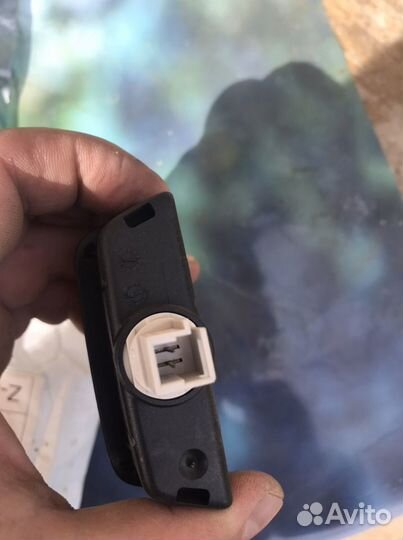 Подсветка двери Мерседес с230 оригинал