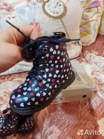 Осенние ботинки для девочки 23 размер