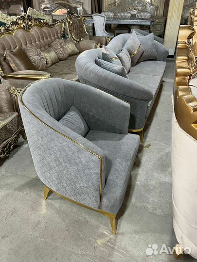 Диван с креслами