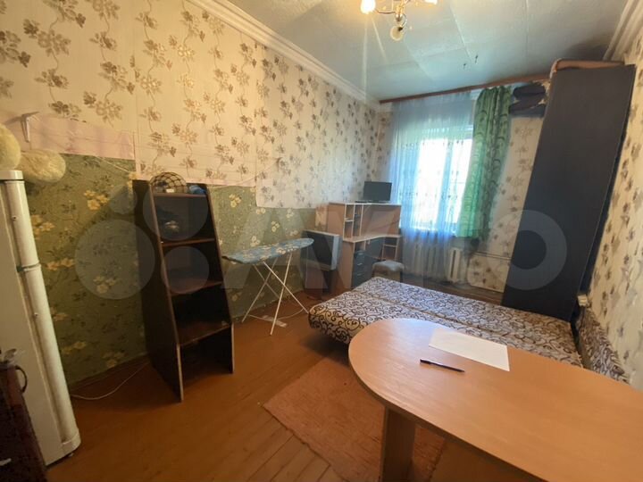 Комната 15 м² в 2-к., 3/3 эт.