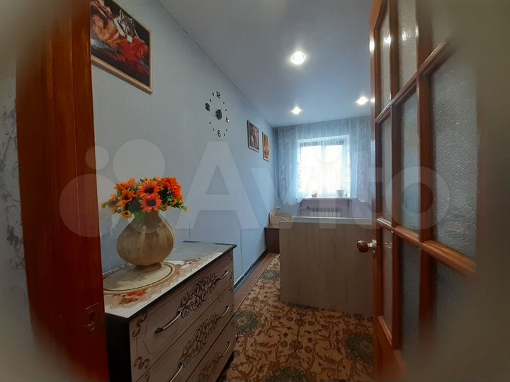 2-к. квартира, 40 м², 4/4 эт.