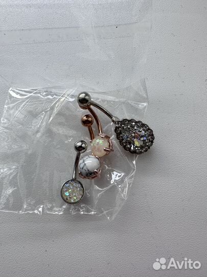 Пирсинг в пупок