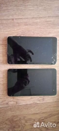 Два планшета на запчасти