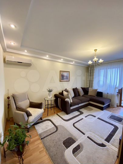 2-к. квартира, 52,7 м², 2/9 эт.