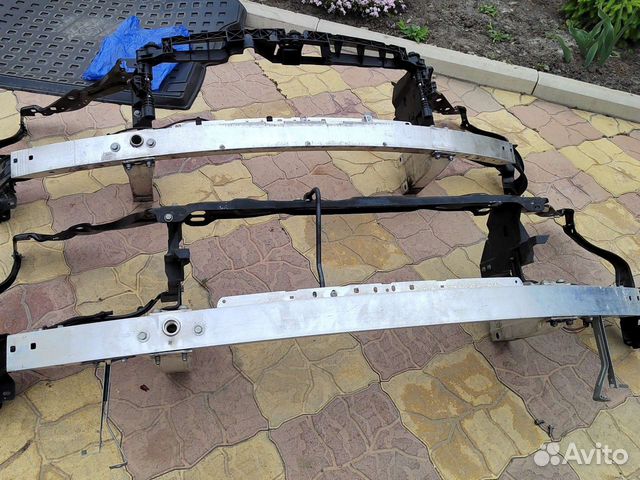 Мерседес w212 телевизор