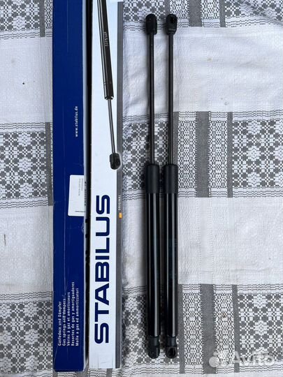 Упоры газовые Opel Zafira B