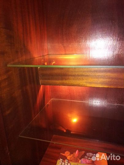 Стенка- ретро СССР - Болгария -80-90 гг + люстра