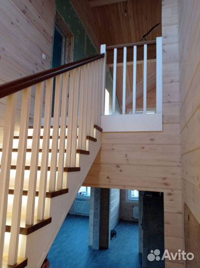 Лестница из дерева большой выбор