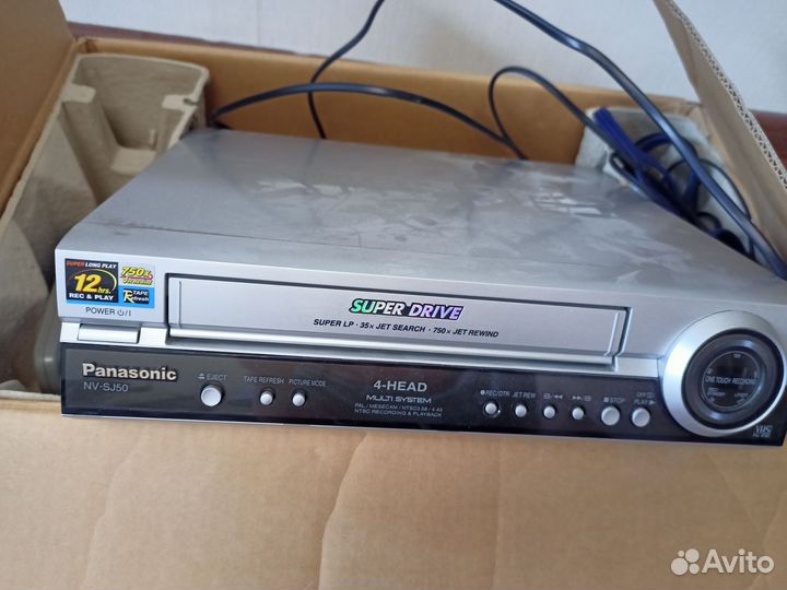 Видеомагнитофон panasonic