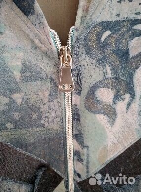 Весенняя куртка женская размер 56-58