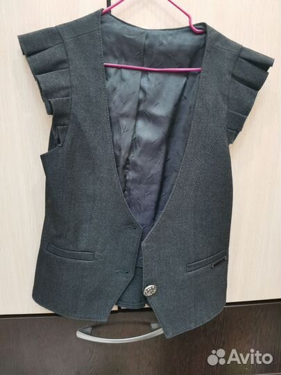 Жилетка для девочки школьная 134 140