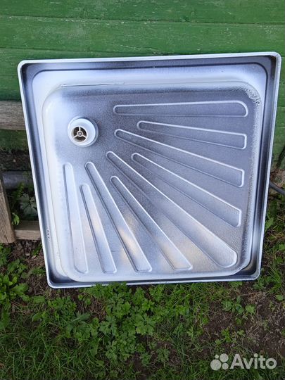 Душевой поддон