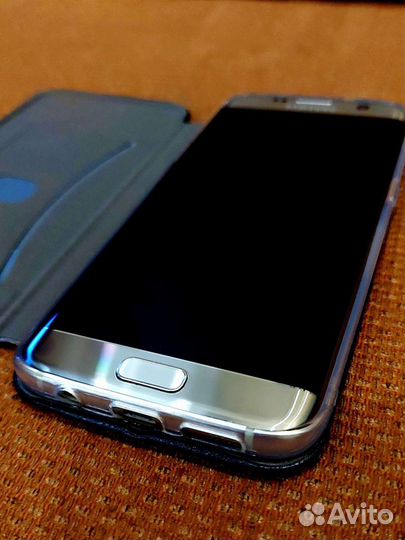 Samsung Galaxy S7 Edge, 4/32 ГБ
