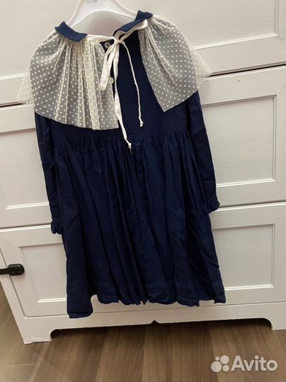 Синее платье