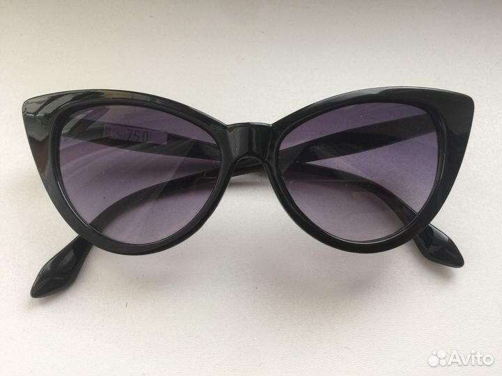 Новые солнцезащитные очки