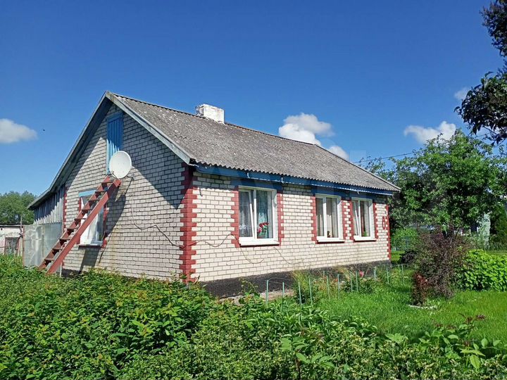 Дом 48 м² на участке 12 сот.