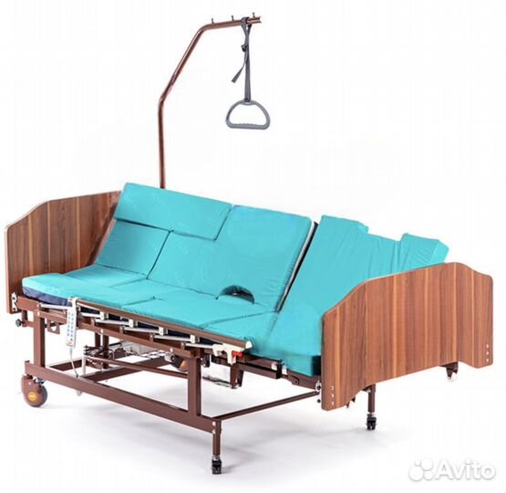 Медицинская кровать для ухода за больными