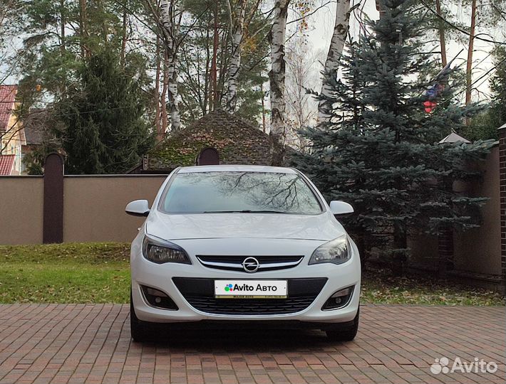 Opel Astra 1.6 МТ, 2013, 106 500 км