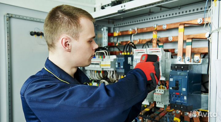 Электромонтёр на производство. Вахта