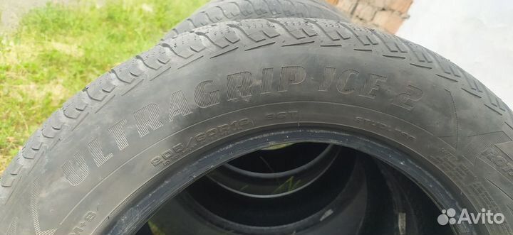 Goodyear UltraGrip Ice 2 205/60 R16 96T