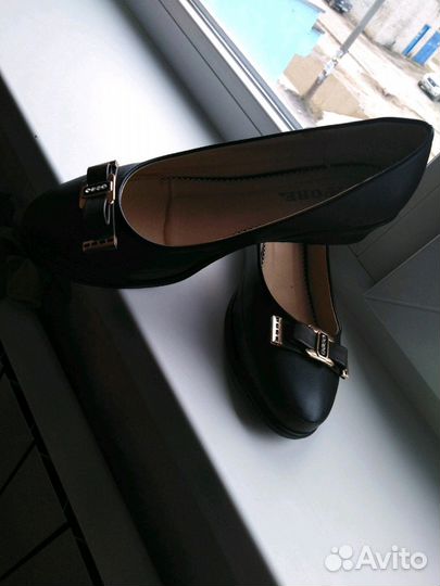 Женские туфли