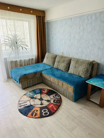 2-к. квартира, 50 м², 3/5 эт.