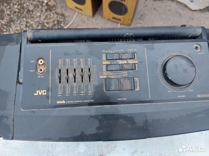 Магнитофон JVC