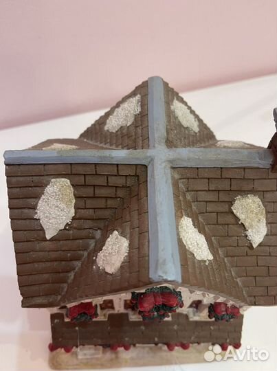 Светящийся домик декоративный