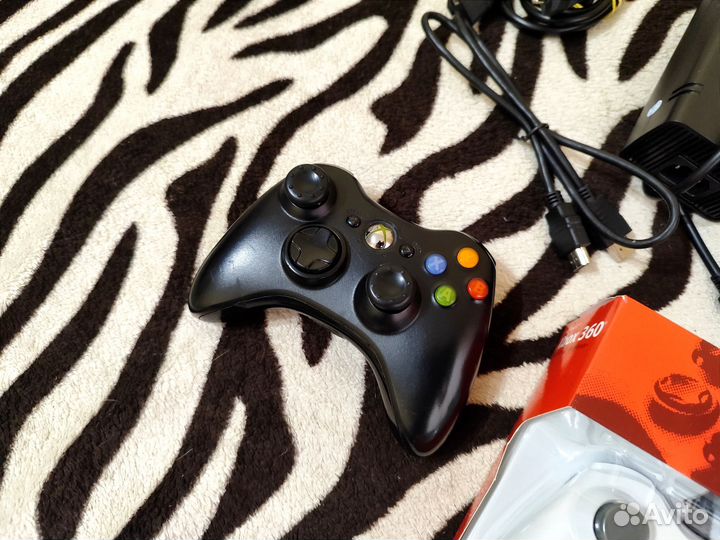 Xbox 360E 250Gb Прошитая