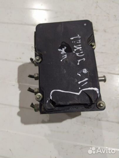 Блок ABS Nissan Tiida хэтчбек 1