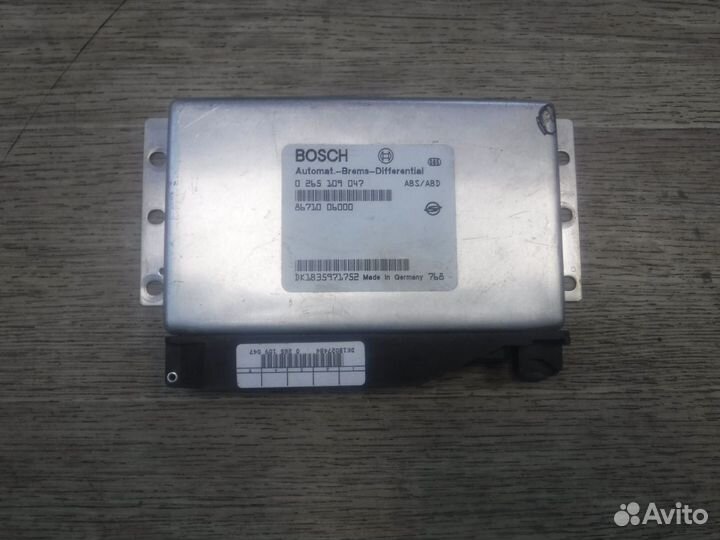 Блок управления ABS SsangYong Musso 2000