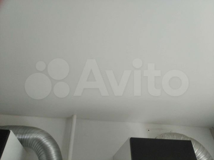 2-к. квартира, 60 м², 1/5 эт.