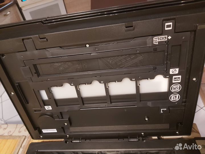 Сканер Epson v 370