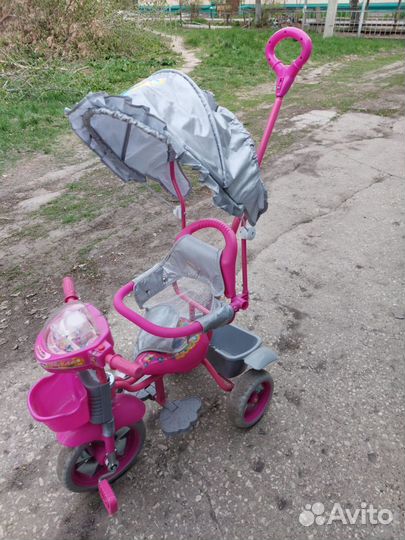 Детский трехколесный велосипед