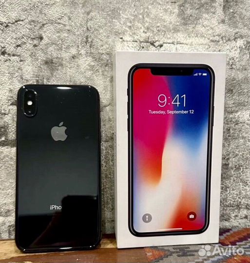 iPhone X, 64 ГБ