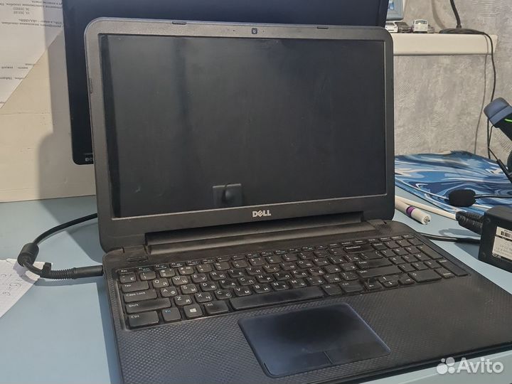 Ноутбук dell inspiron 3537