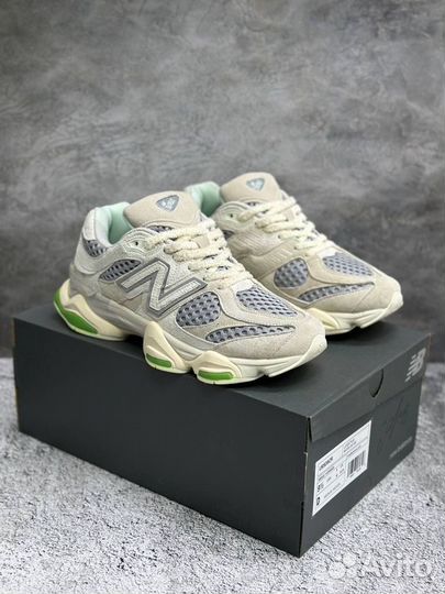 Кроссовки женские New Balance 9060