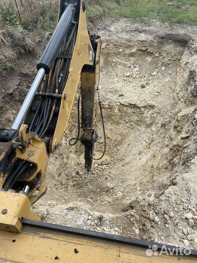 Экскаватор погрузчик